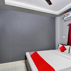 Super Hotel O Royal Empire